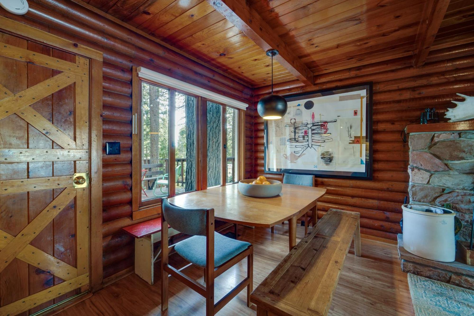 Boutique And Artsy Log Cabin In North Lake Tahoe! Villa Кингс Бийч Екстериор снимка